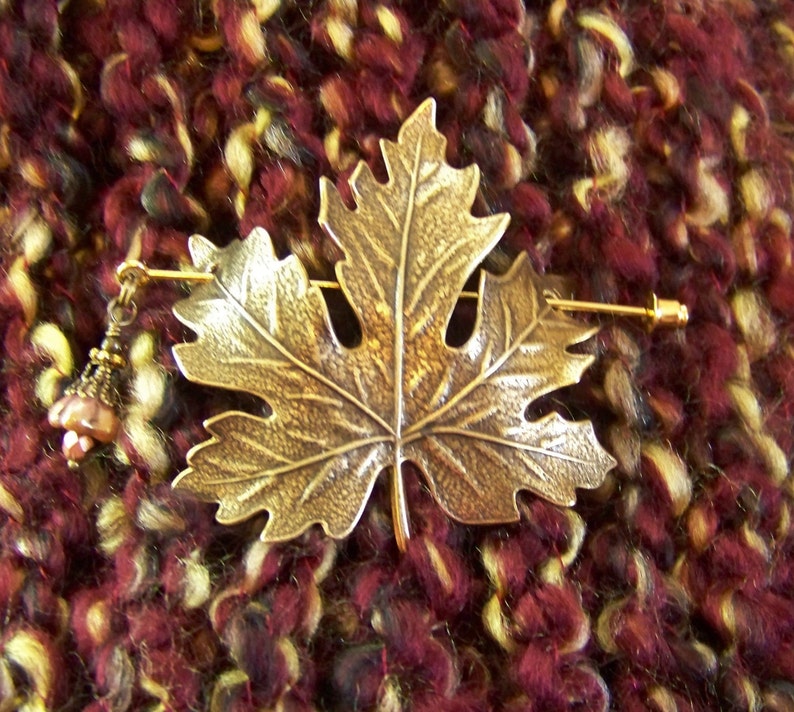 Shawl Pin, Scarf Pin, Sweater Pin, Maple Leaf Pin, Bronze Maple Leaf Pin, Leaf Pin, Leaf Brooch, Beaded Leaf Pin, Maple Leaf, Leaf Shawl Pin image 3