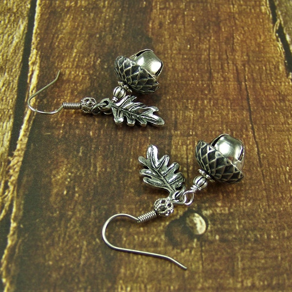 Acorn Earrings, Jingle Bell Earrings, Silver Acorn, Oak Leaf Earrings, Belgariad Earrings, Acorn Bell, Ce'Nedra Earrings, Symbolic Acorn