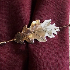 Silver Oak Leaf Pin, Shawl Pin, Scarf Pin, Oak Leaf Pin, Sweater Pin, Oak Leaf Shawl Pin, Leaf Pin, Stick Pin, Silver Leaf, Boutonniere,