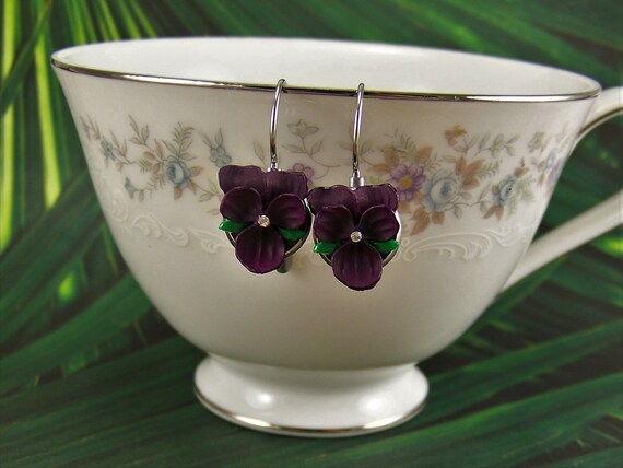 Violet Flower Earrings, Dark Purple Violet Earrings, Pansy
