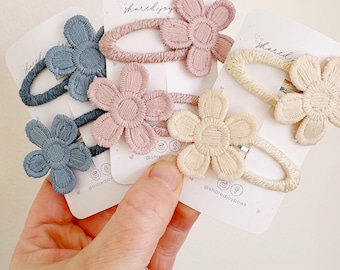 Daisy Snap Hair Clips for Girls | Floral Hair Clips | Toddler and Baby Hair Accessories | Spring Flower Barrettes | Cute Neutral Hair Clips