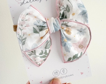 Floral Baby Hair Bow | Vintage Floral Bow on Nylon Headband on Alligator Clip | Toddler Girl Headband | Spring Baby Hair Accessory