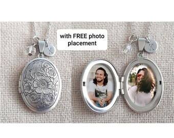 Oval Locket Necklace With Photos