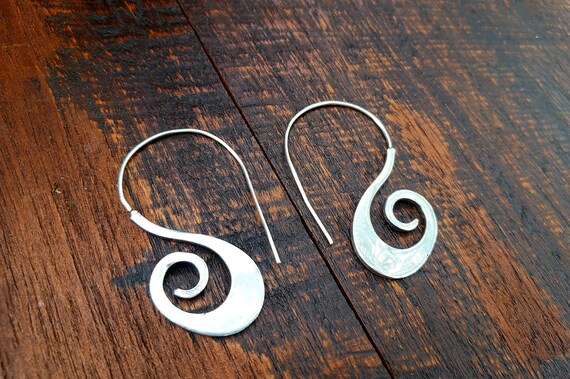 Simple Silver Funky Swirl Threader Earrings - image 1