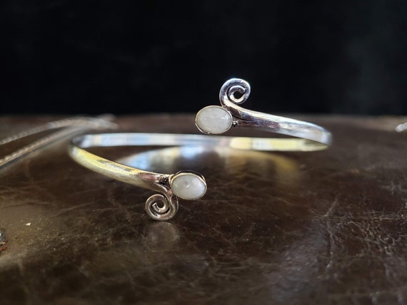 Silver Moonstone Swirl Arm cuff Arm Band Upper Ar… - image 1