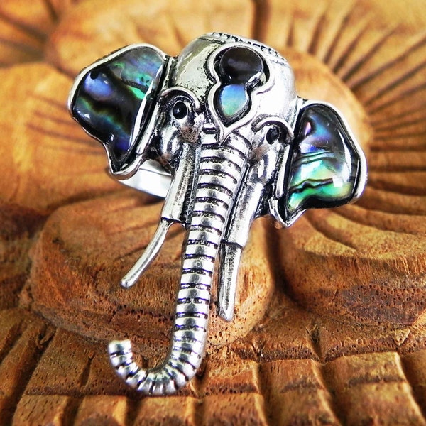 Anello sacro di Ganesh con conchiglia di abalone di elefante