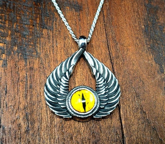 Winged Evil Eye Pendant necklace - image 1