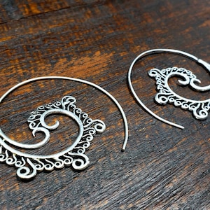 Pendientes de plata con espiral Tempestad