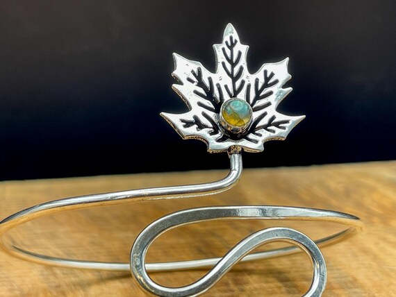 Silver Labradorite Leaf Arm cuff - image 2