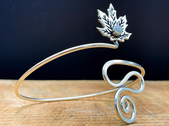 Silver Moonstone Leaf Arm cuff - image 3