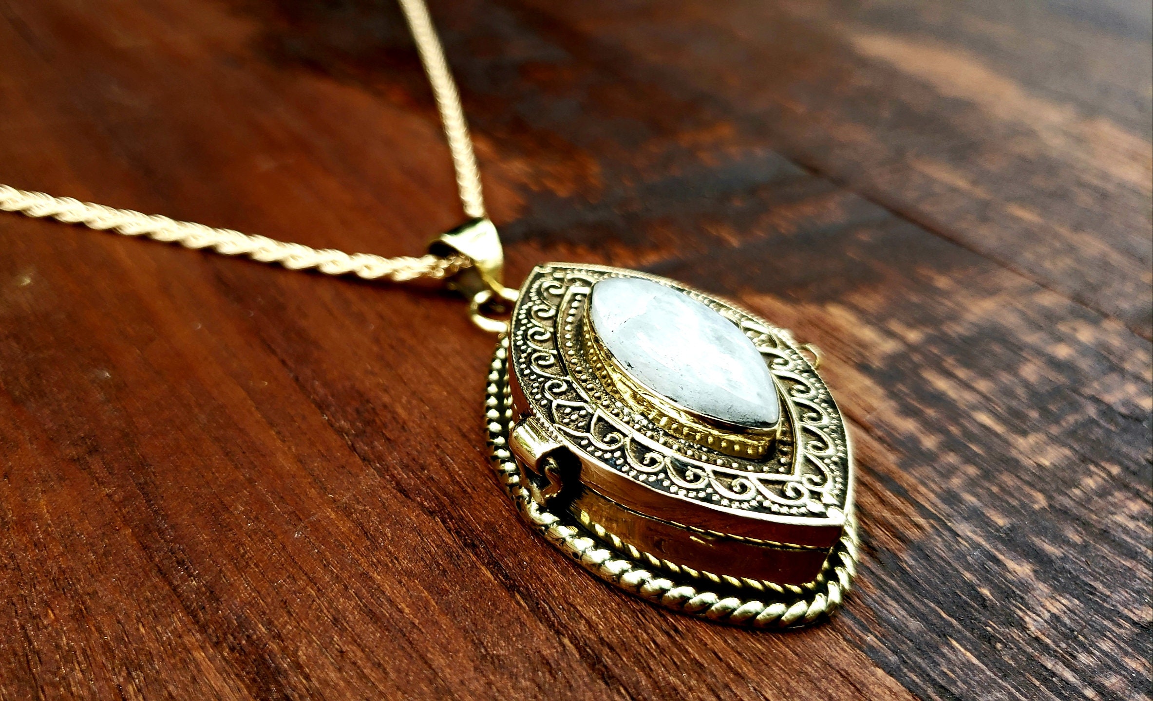 Gold Moonstone Locket Pendant Necklace Etsy