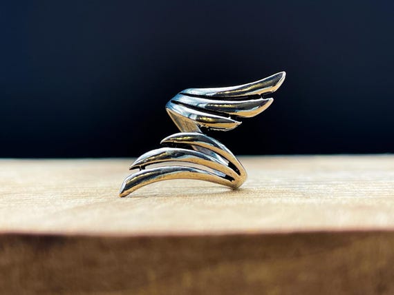 Adjustable Angel Wing Ring - Silver Plated Feathe… - image 1