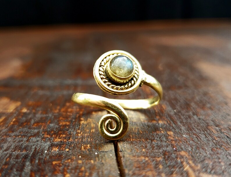 Adjustable Gold Labradorite ring
