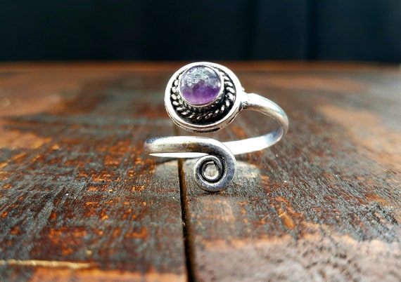 Adjustable Silver Amethyst Ring - Gem