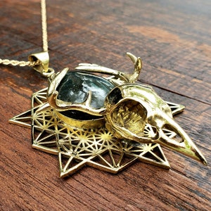 Wild Gold Labradorite Skull Metatron’s Cube Sacred Geometry Pendant Necklace