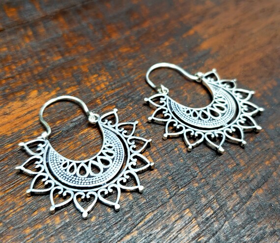 Silver Celestial Mandala Threader Earrings - image 2