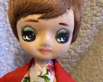 Muñeca japonesa de tela vintage de 16"