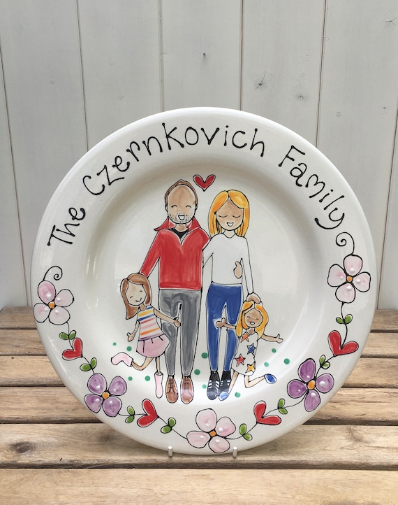 Hand-painted Family Portrait Plate: Personalized Earthenware