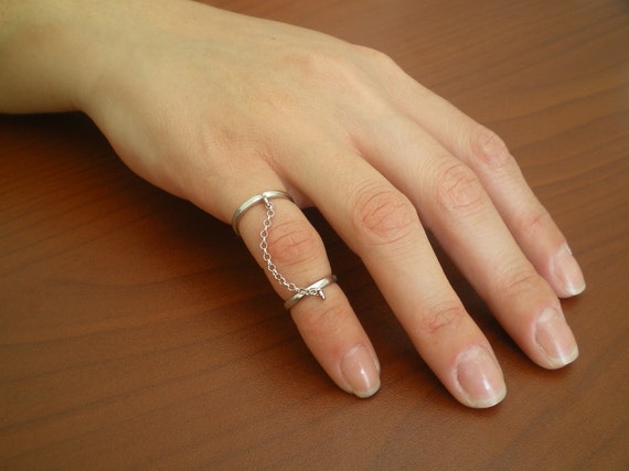 Double Band Knuckle Ring Plain Rhodium on Sterling Silver Double Band Knuckle Ring Plain Rhodium on Sterling Silver