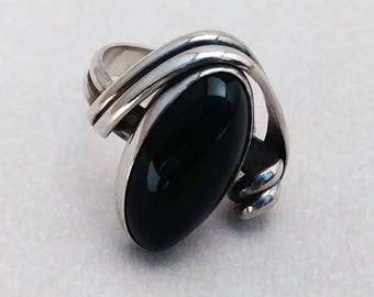 Vintage Onyx ring mid century design Silver
