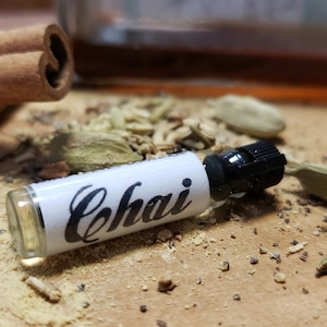 Masala Chai Unisex Perfume Oil - Fennel, Clove, Ginger, Tea, Cardamom, Cinnamon Bark, Black Pepper, Vanilla Absolute