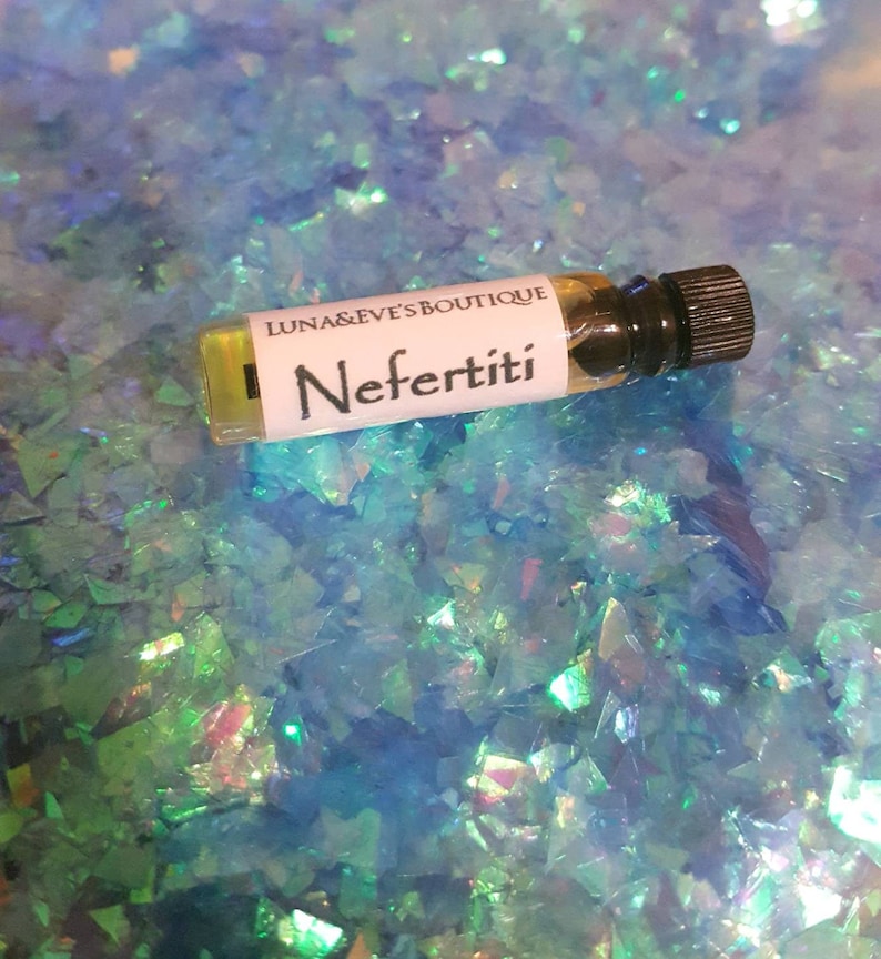 Nefertiti Perfume Oil Oud, Kyphi, Egyptian Rose, Musk, Pink Lotus, Champaca, Grapefruit, Neroli, Frankincense, Myrrh, Incense image 2