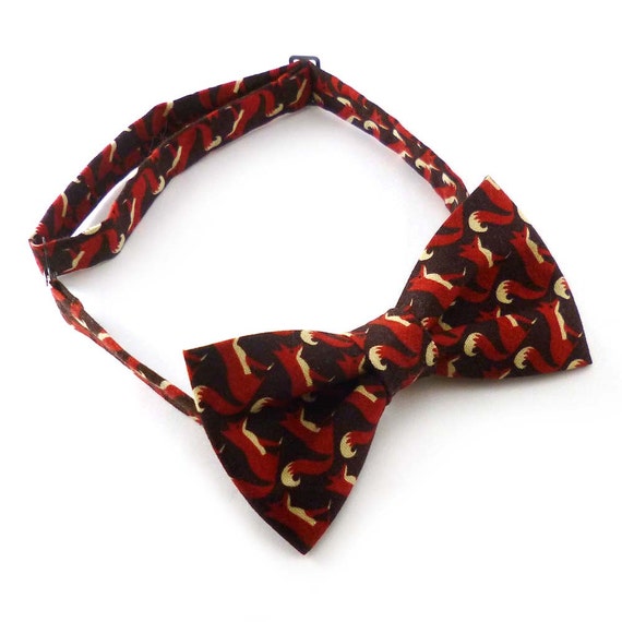 Pre tied fox bow tie brown and red orange / rust print Etsy