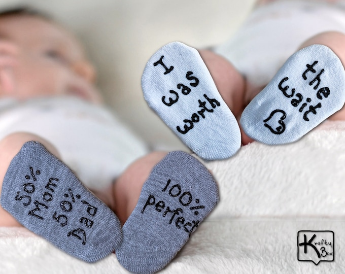 Funny Baby Socks Gift Set 2 Pairs 50 Mom 50 Dad 100 Perfect and I Was Worth the Wait Gray