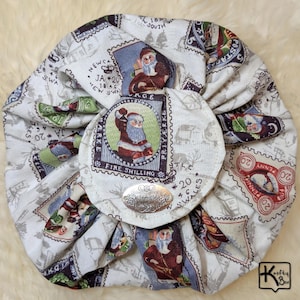 Cosmetic Bag Medium Size with Jewelry Baggie Inside Fabric Vintage Christmas Stamps Design Opens Flat Travel Cosmetic Bag Makeup Travel Gift