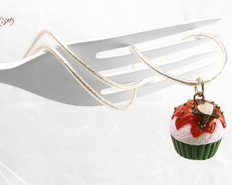 Christmas Necklace, Cupcake Necklace, Miniature Food Jewelry, Kawaii Jewelry Food, Christmas Jewelry,Cupcake Jewelry,Polymer Clay Food