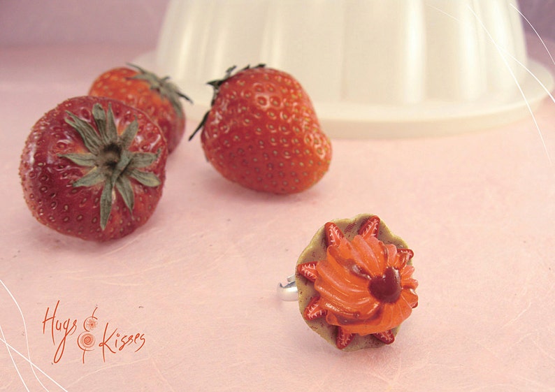 Foodie gift Summer Ring,Kawaii Jewelry Foodie Strawberries Ring Scented Strawberry Jello Ring Mini Food Jewelry Polymer Clay Food