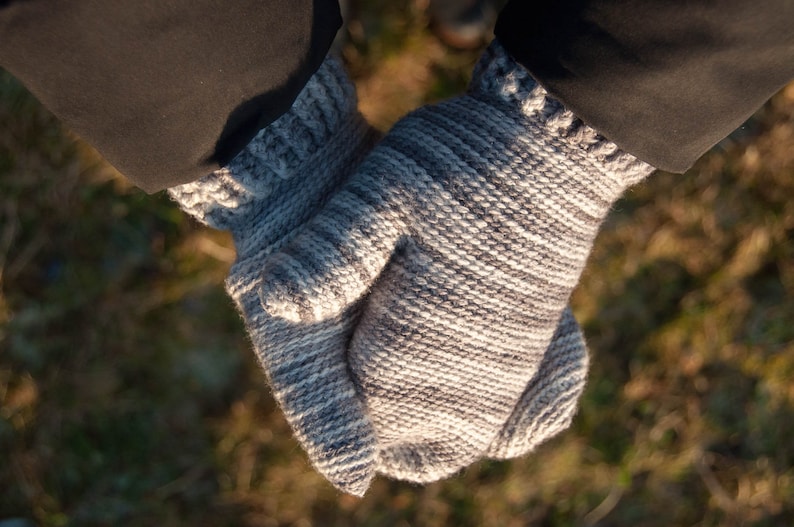 Winter Mittens Crochet Pattern, Crochet Mittens Pattern, Mittens for Women, Mitten Crochet Pattern, Mitten Pattern, Mitten Glove, Mittens image 3