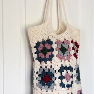 Crochet Bag Pattern Crochet Granny Square Bag Pattern Crochet Purse Bag Pattern Crochet Tote Bag Crochet Tote Crochet Shoulder Bag image 6