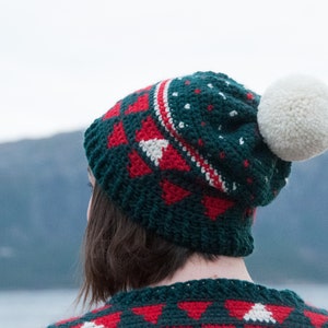 Crochet Beanie Pattern- Crochet Holiday Pattern- Crochet Christmas Hat- Hat Pattern- Crochet Hat Patterns- Winter Hat Pattern- Winter Hat