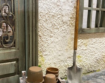 Dollhouse Miniature Shovel, Miniature Garden Tools