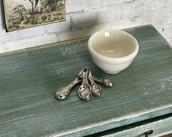Dollhouse Miniature Measuring Spoons, Miniature Kitchen Accessories