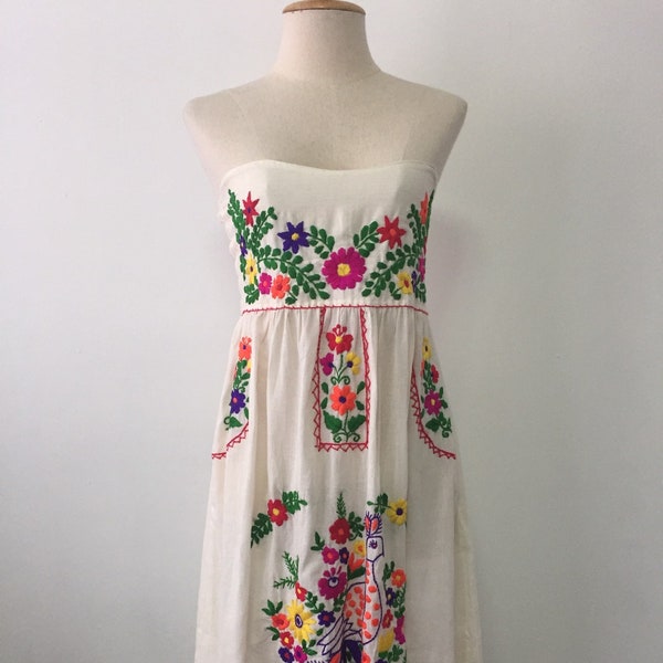 Robe mexicaine brodée Robe en coton sans bretelles, robe de plage, robe d'Oaxaca, robe bohème