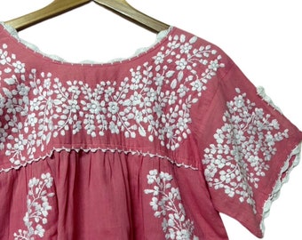 Hand Embroidered Blouse Mexican Cotton Top in Pink, Boho Blouse, Peasant Top, Oaxacan Blouse