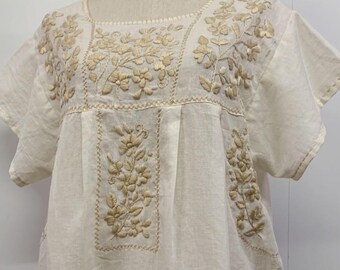 XL handgeborduurde blouse van Mexicaans katoen, boho blouse, blouse uit Oaxaca, blouse in boerenstijl.