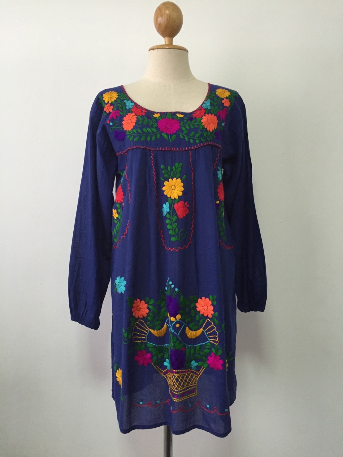 Long sleeve top mexican embroidered dress