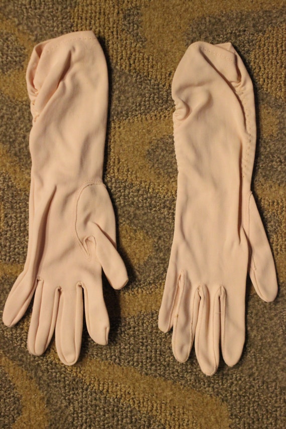 Vintage Women's Pink Gloves - image 2