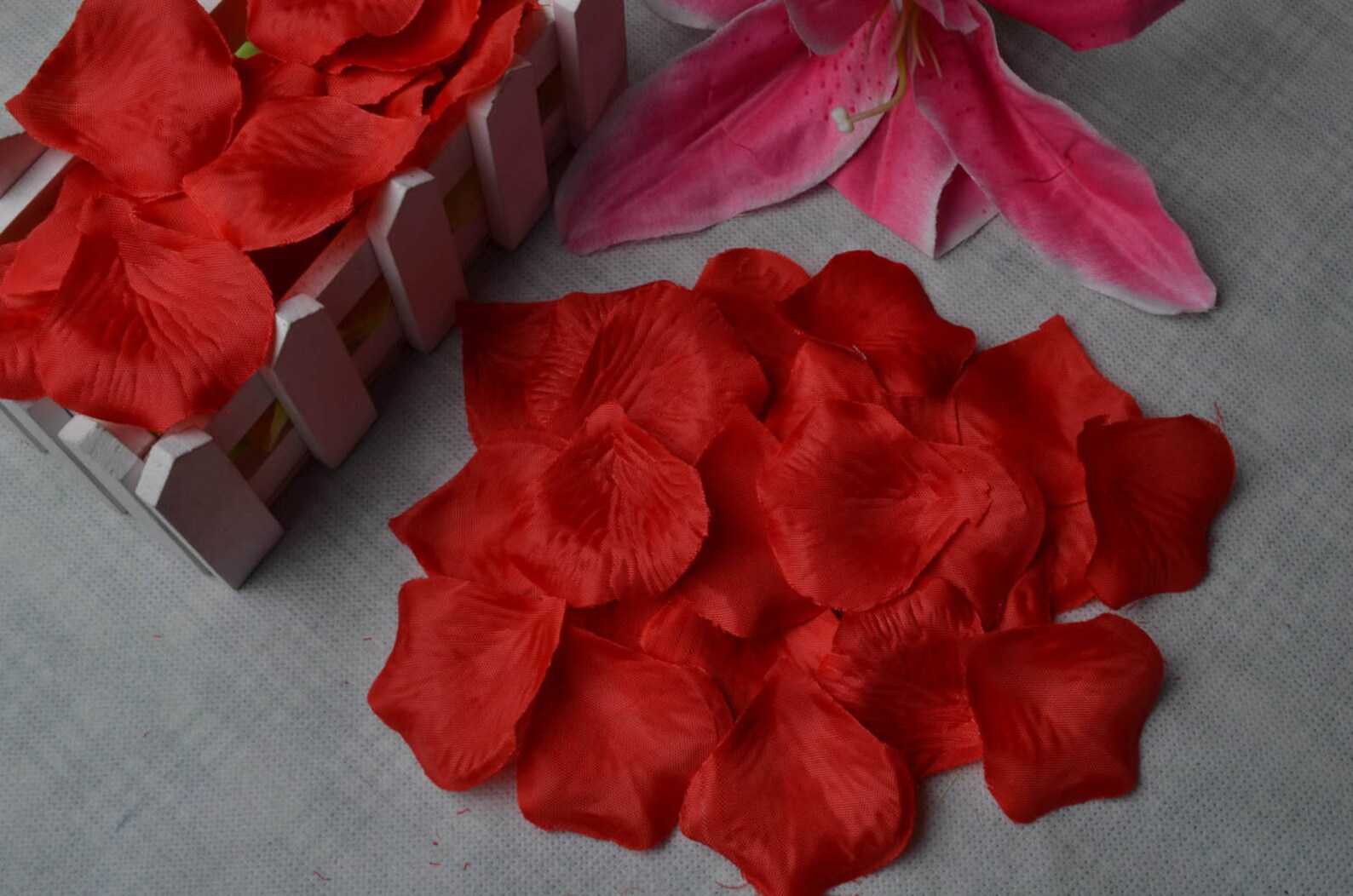1000pcs Red Petalsred Silk Rose Petals for Petal Aisle Etsy
