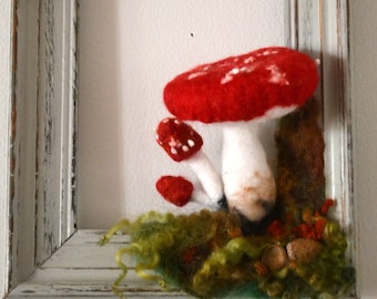 Needle Felt Mushroom Woodland Scene: Red Mushrooms, Moss, Vintage Frame (8x10)
