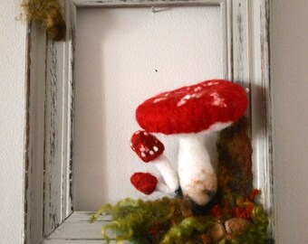 Needle Felt Red Mushroom Vignette Wet Felt Woodland Scene 3 D Vintage Frame Wooded Fiber Art Unique Sculpted Wool Moss Forest Scene OOAK