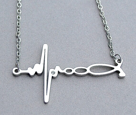 Stainless Steel Stethoscope EKG Rhythm Heart Beat Necklace, Gift for Doctor Nurse Paramedic EMT Medical, Nursing Graduation, Veterinarian