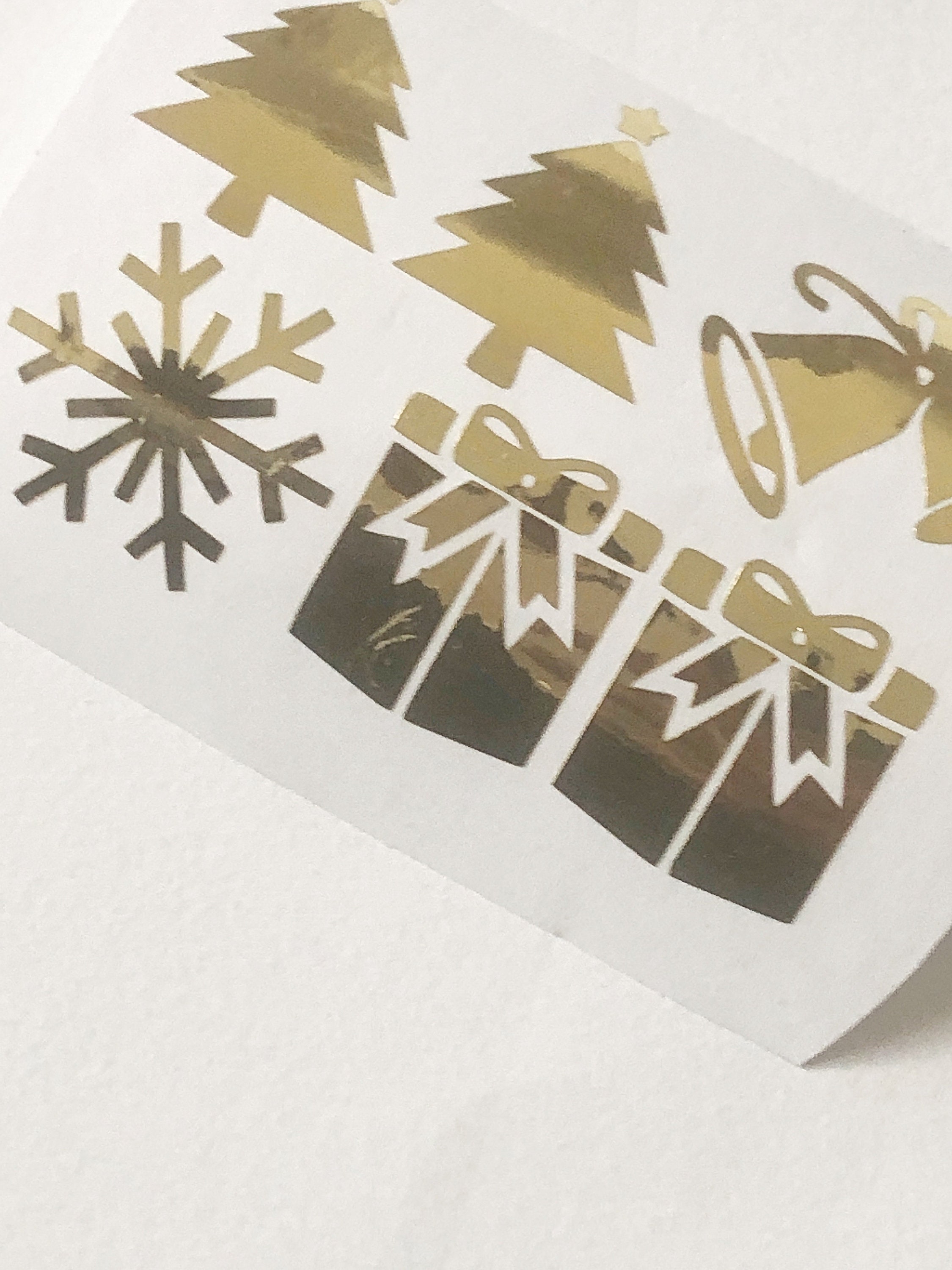 5 Christmas Vinyl Decals Stickers Wine Glass Decal Bauble Custom Vinyl ...