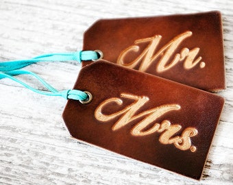 Wedding Gift SET OF TWO Mr and Mrs Luggage Tag, Couples Gift, 3rd Anniversary Leather Luggage Tags, His and Hers Matching Wedding Favors