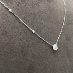 Diamant Solitär Kette mit Halo 14kt Weißgold Bild 5