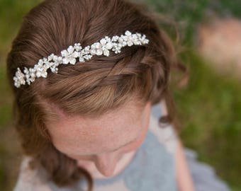 Floral Crystal & Pearl Bridal Headband / Pearl And Crystal Flower Headband /  Crystal And Pearl Tiara /  Silver Wedding Crown / Bridal Crown