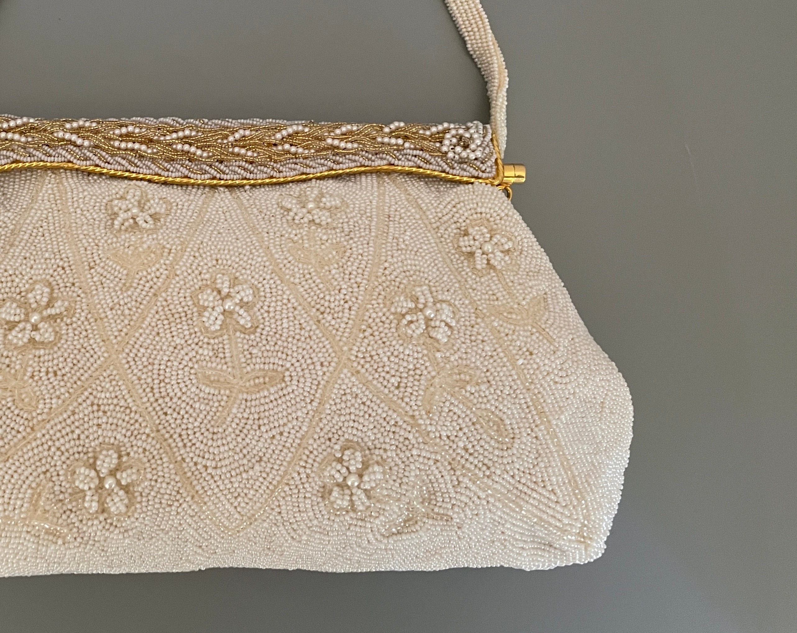 Women's Gold Beaded Shoulder Bag - Size Single